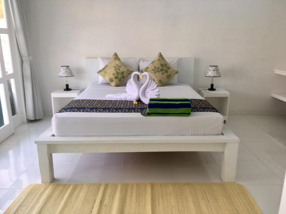 Narayana Homestay Amed Exterior foto